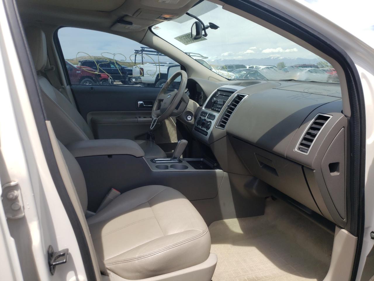 Photo 5 from auction – 2008 FORD EDGE SEL with VIN 2FMDK48C18BA36688