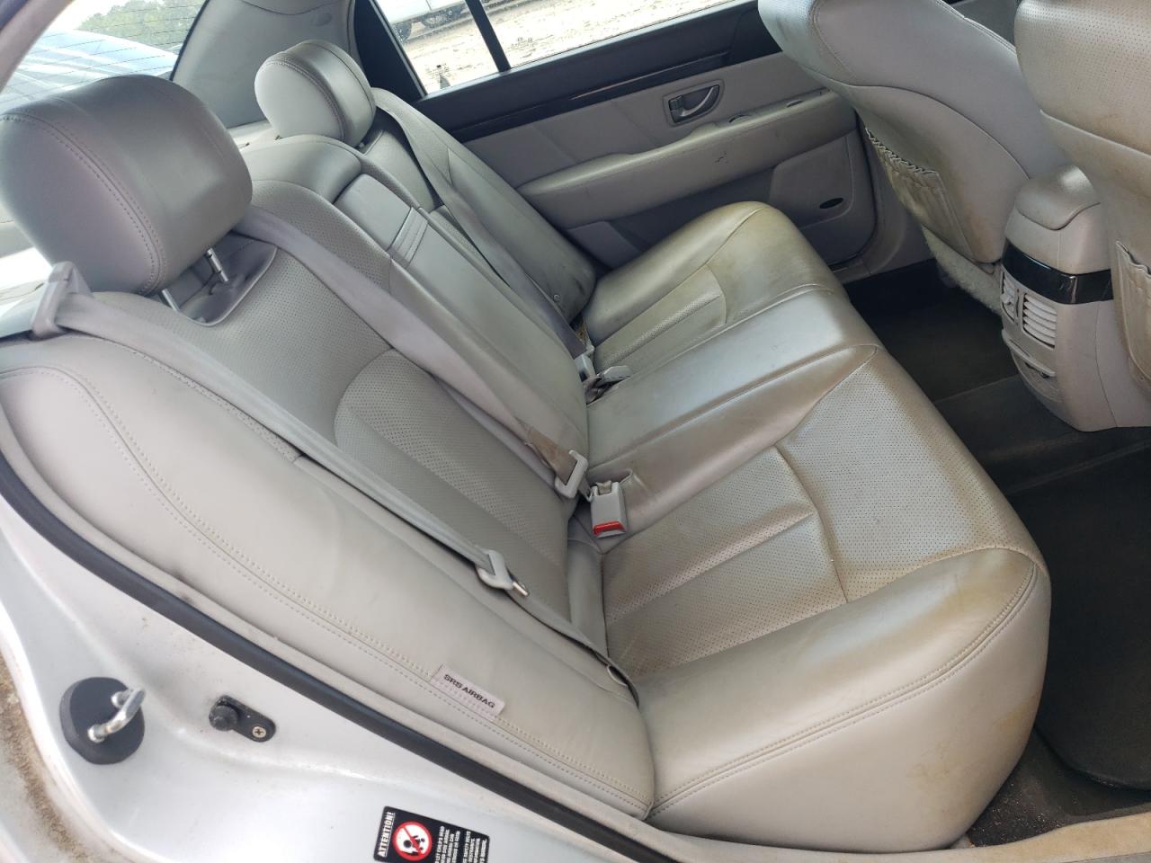 Photo 6 from auction – 2008 KIA AMANTI with VIN KNALD125585155610