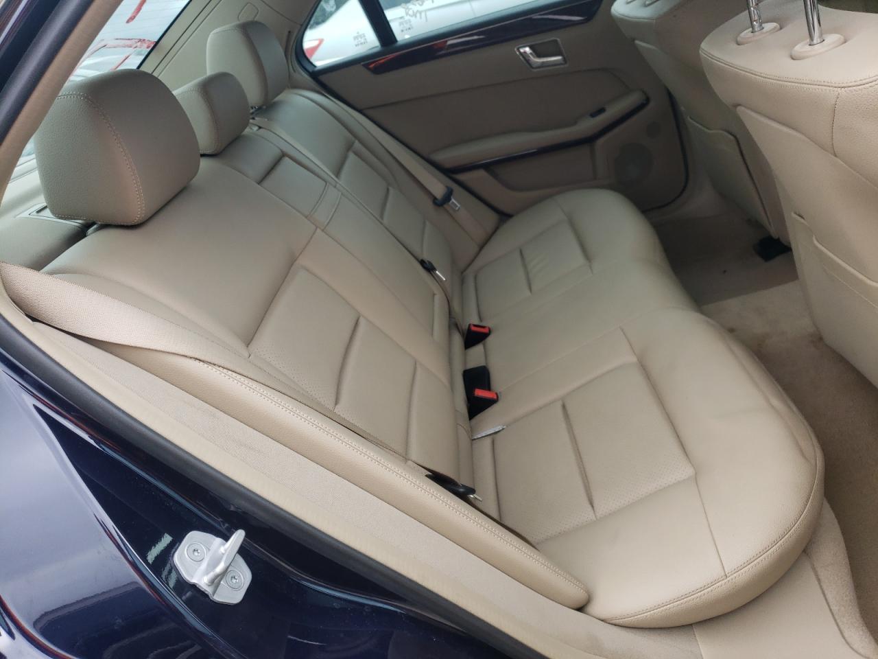 Photo 6 from auction – 2011 MERCEDES-BENZ E 350 4MAT with VIN WDDHF8HB9BA428593