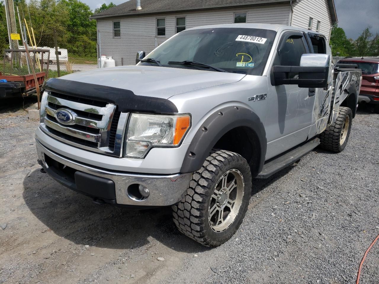 Photo 2 from auction – 2010 FORD F150 SUPER with VIN 1FTEW1E82AFC63548