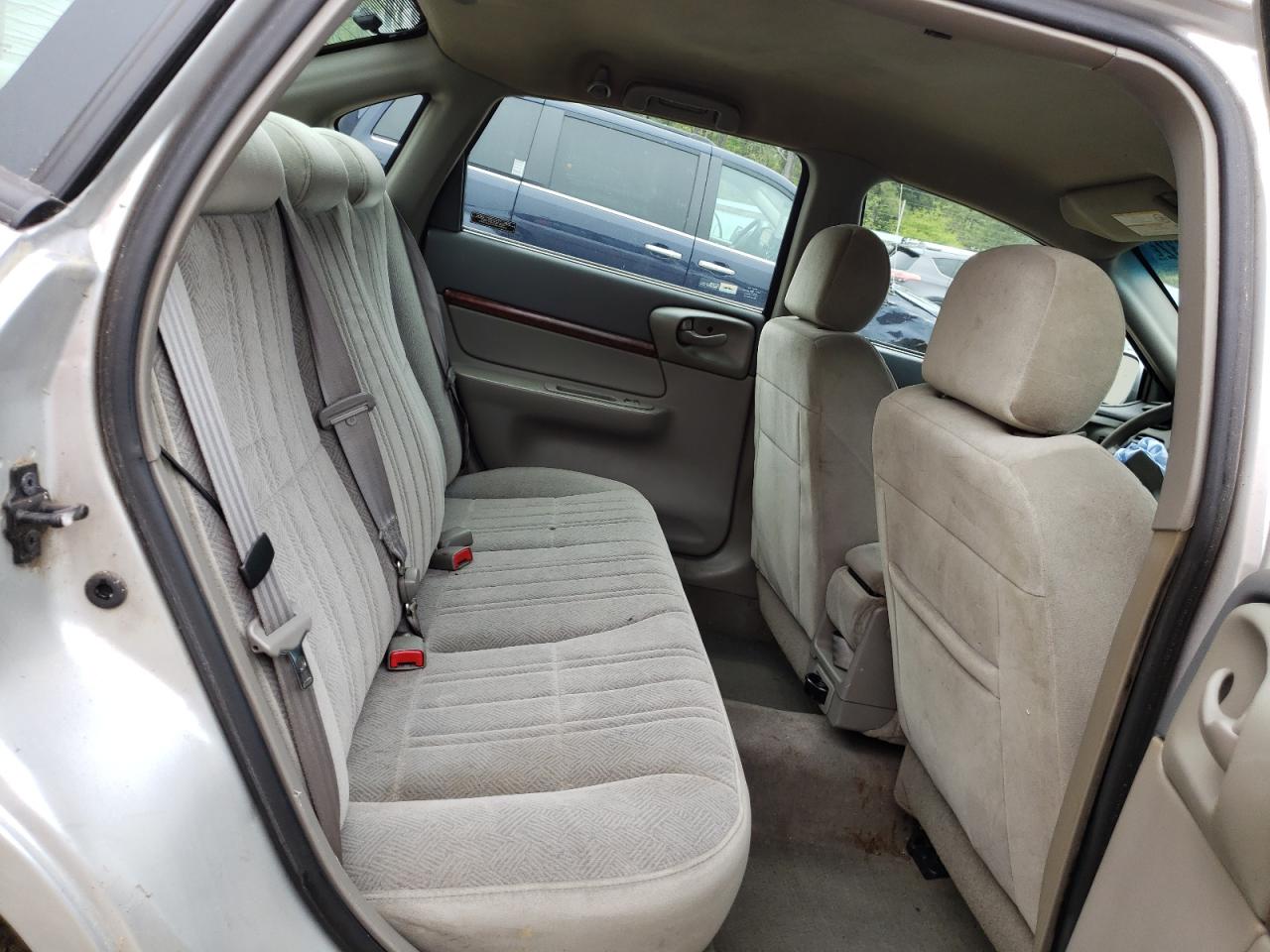 Photo 6 from auction – 2001 CHEVROLET IMPALA with VIN 2G1WF52E319129364