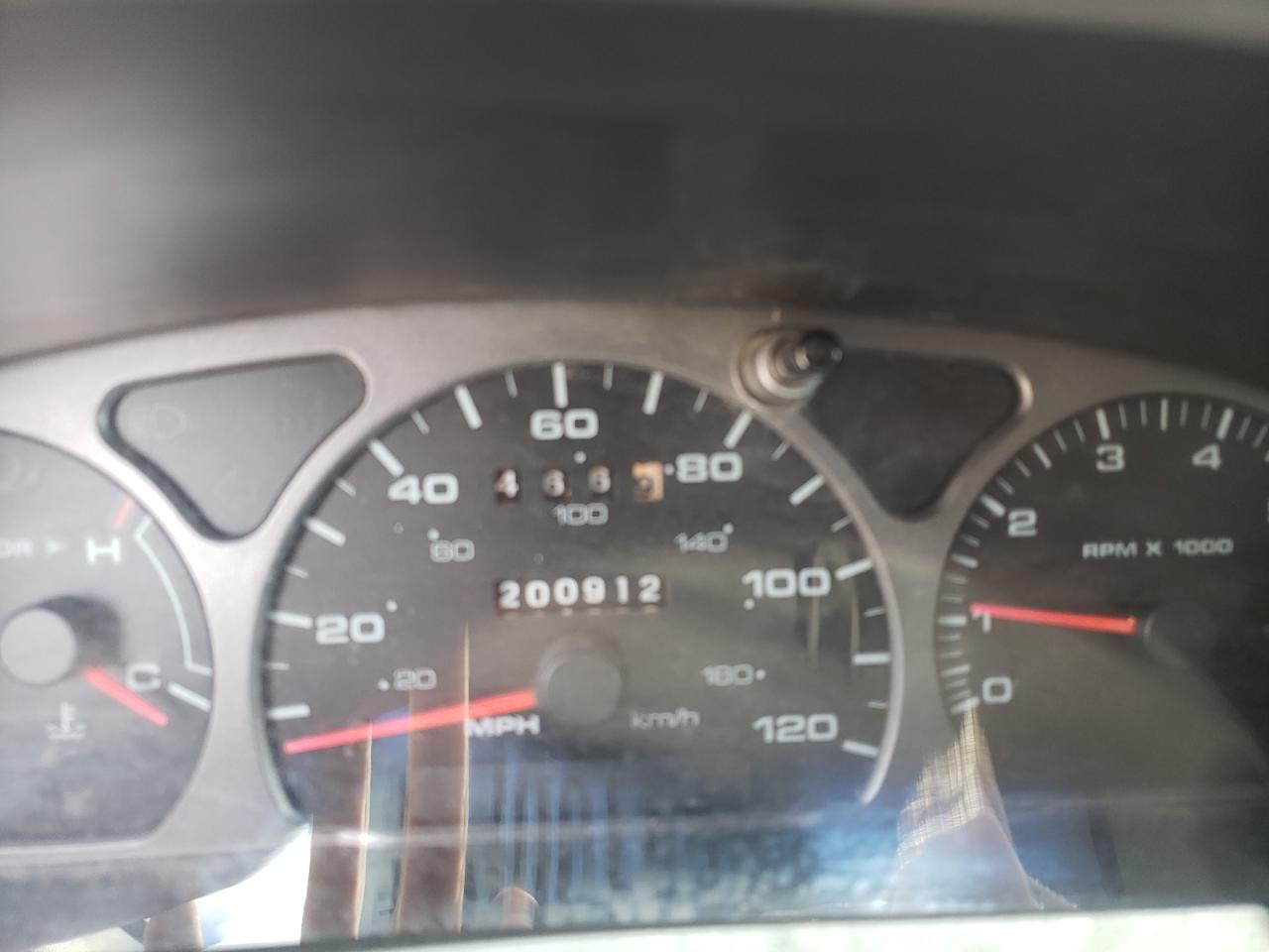 Photo 8 from auction – 2003 MERCURY SABLE LS P with VIN 1MEFM55S33G627565