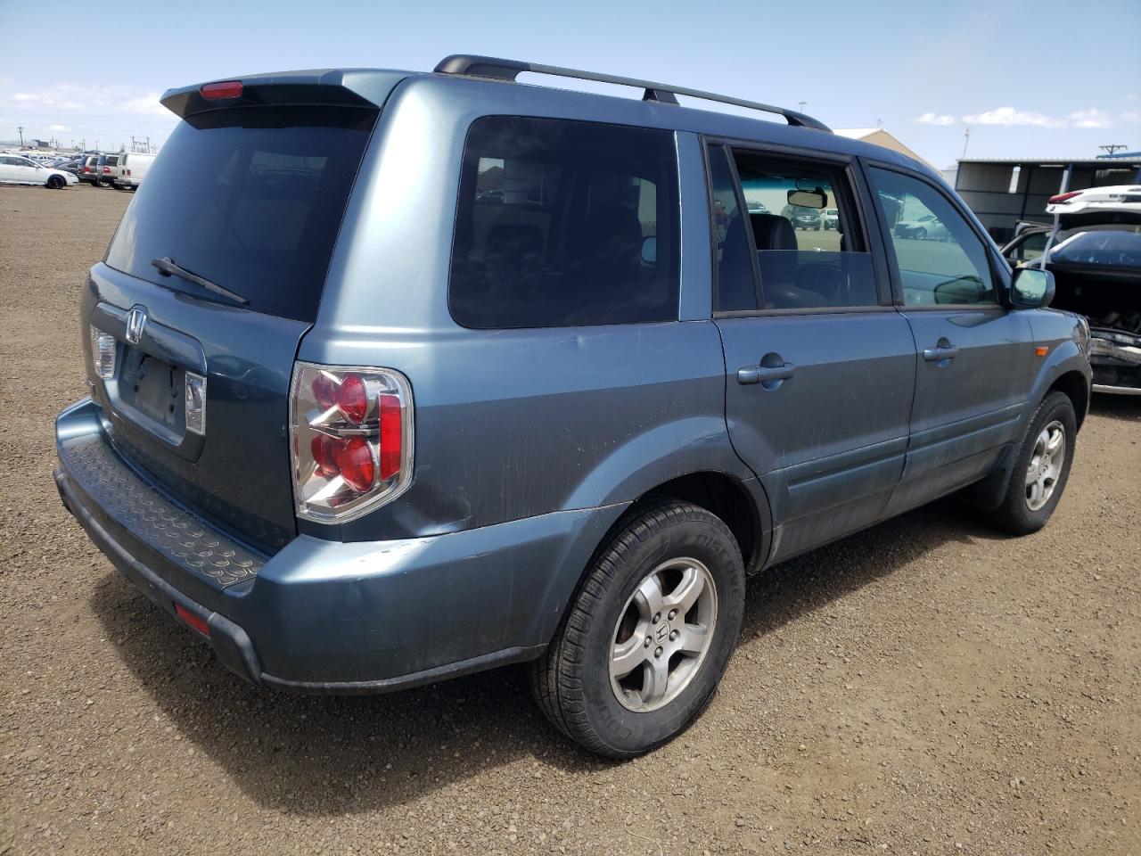 Photo 4 from auction – 2007 HONDA PILOT EXL with VIN 5FNYF28587B046247