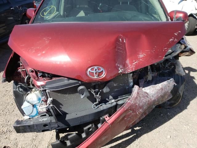 Photo 7 from auction – 2015 TOYOTA SIENNA LE with VIN 5TDKK3DC2FS591429