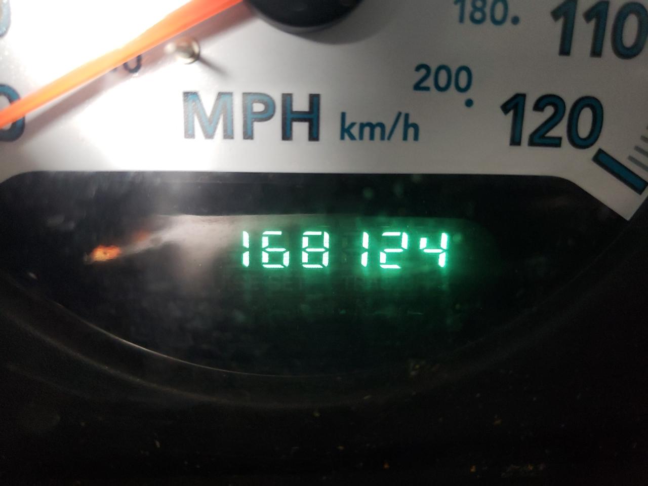 Photo 8 from auction – 2006 DODGE GRAND CARA with VIN 1D4GP24R96B639542