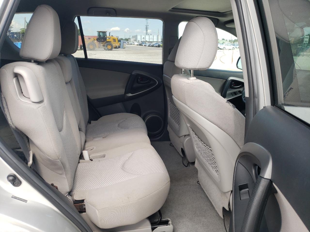 Photo 16 from auction – 2012 TOYOTA RAV4 with VIN 2T3BK4DV4CW084288