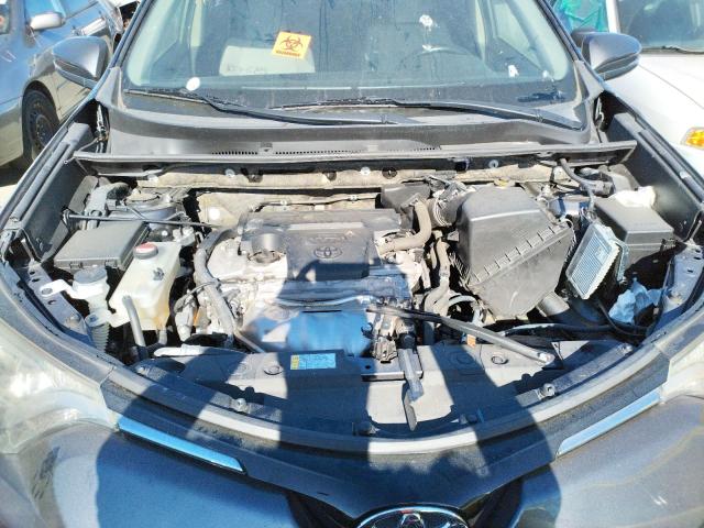 TOYOTA RAV4 XLE 2016 with VIN JTMWFREVXGJ071700 - Photo from auction