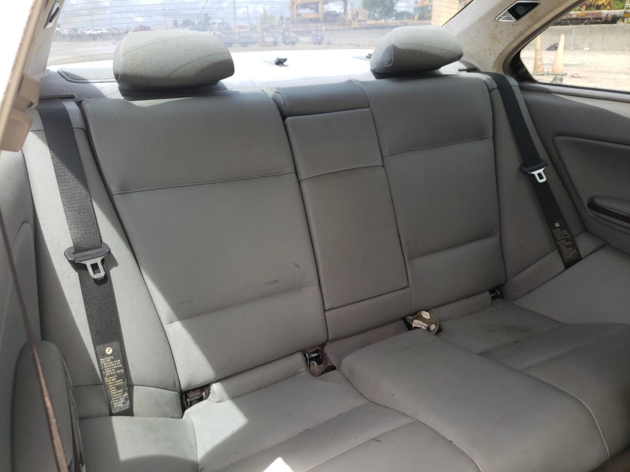 Photo 6 from auction – 2004 BMW 325 CI with VIN WBABD33464PL01959