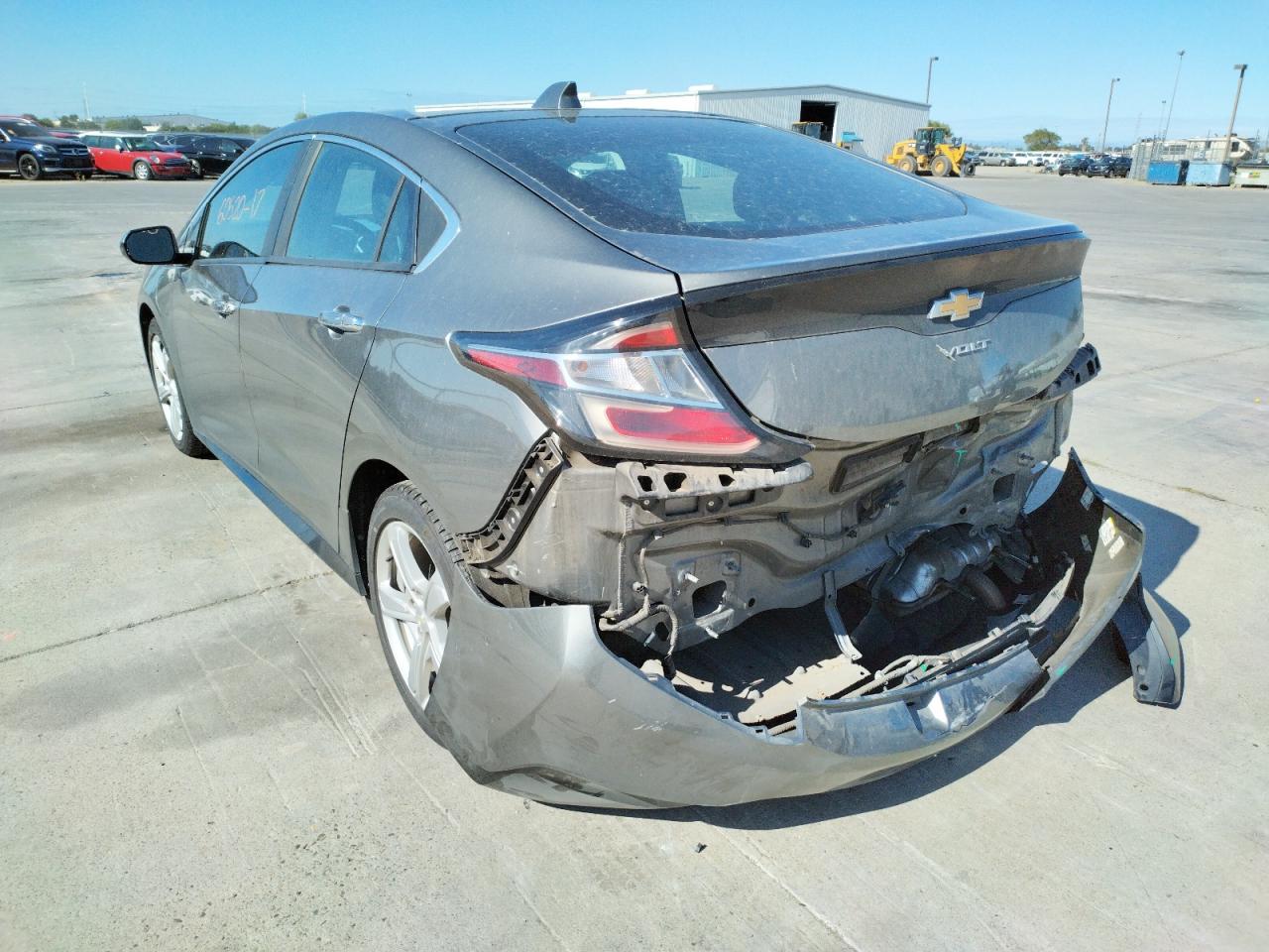 Photo 3 from auction – 2017 CHEVROLET VOLT LT with VIN 1G1RC6S54HU115532