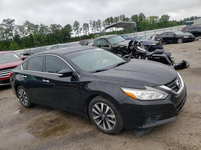 NISSAN ALTIMA 2.5 2017 with VIN 1N4AL3AP1HC136758 - Photo from auction
