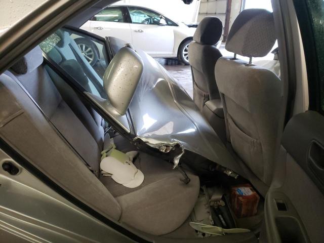 Photo 6 from auction – 2004 TOYOTA CAMRY LE with VIN 4T1BE32K74U871871