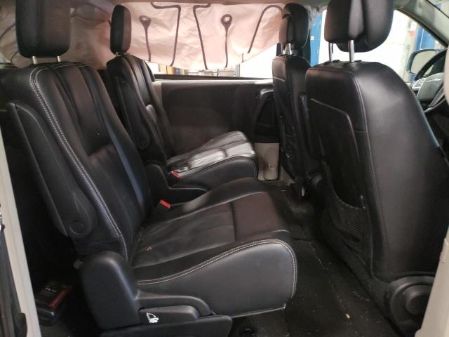 Photo 6 from auction – 2014 CHRYSLER TOWN & COU with VIN 2C4RC1BG3ER277768