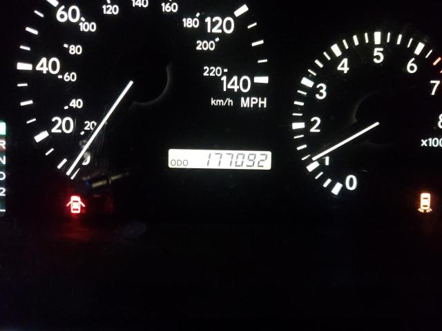 Photo 8 from auction – 2000 LEXUS RX 300 with VIN JT6HF10U1Y0105126