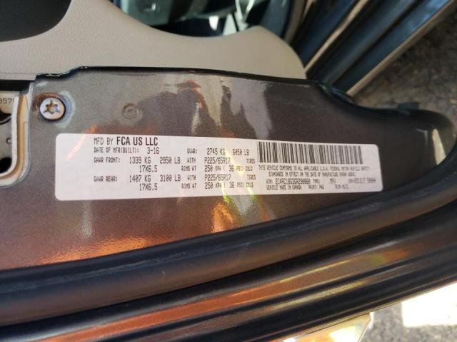 Photo 10 from auction – 2016 CHRYSLER TOWN & COU with VIN 2C4RC1BG3GR290880