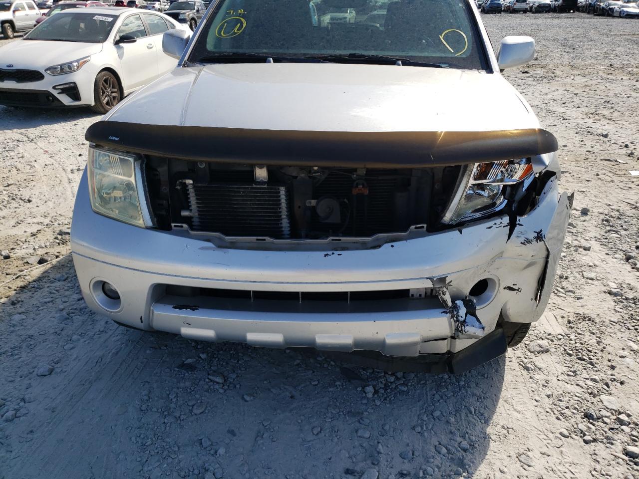 Photo 9 from auction – 2005 NISSAN PATHFINDER with VIN 5N1AR18U35C761159