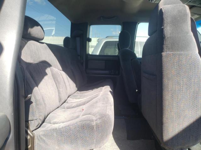 Photo 6 from auction – 1999 CHEVROLET SILVERADO with VIN 1GCEK19T9XE110254