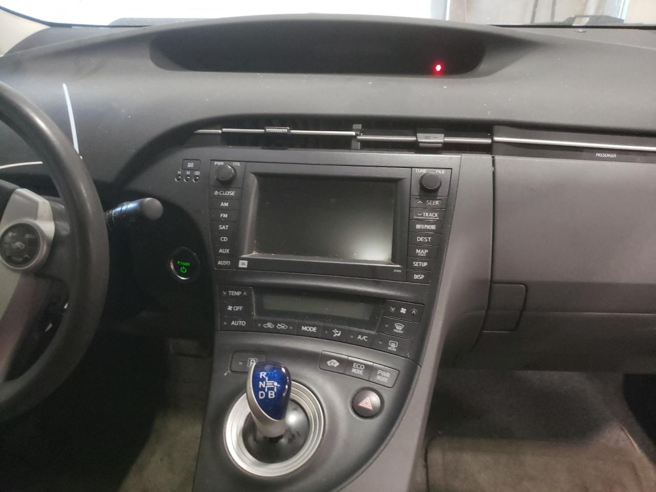 Photo 9 from auction – 2010 TOYOTA PRIUS with VIN JTDKN3DU7A0204059