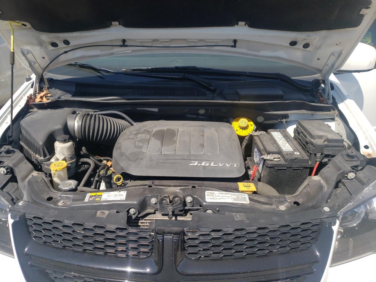 Photo 7 from auction – 2015 DODGE GRAND CARA with VIN 2C4RDGBG7FR737449