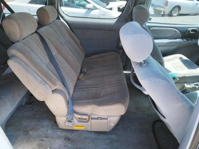 Photo 6 from auction – 2002 TOYOTA SIENNA CE with VIN 4T3ZF19C22U460347