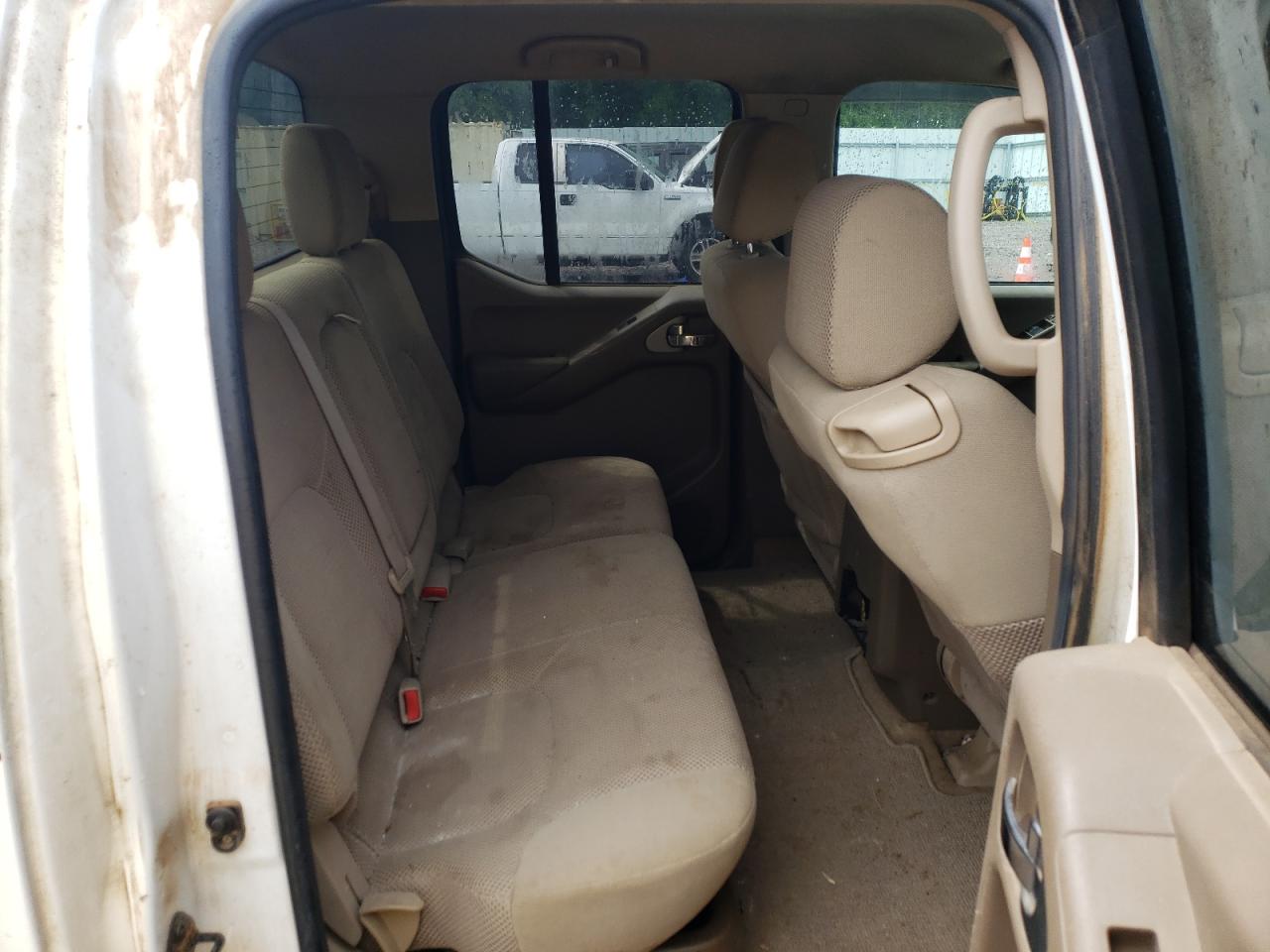 Photo 6 from auction – 2005 NISSAN FRONTIER C with VIN 1N6AD07U55C421586