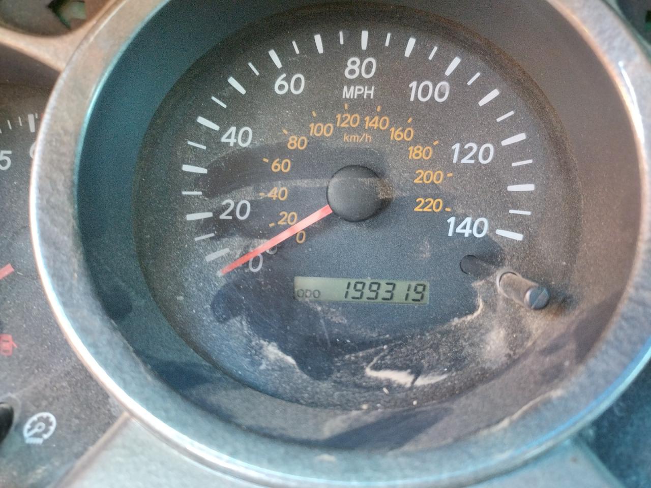 Photo 8 from auction – 2003 TOYOTA HIGHLANDER with VIN JTEHF21A030133619