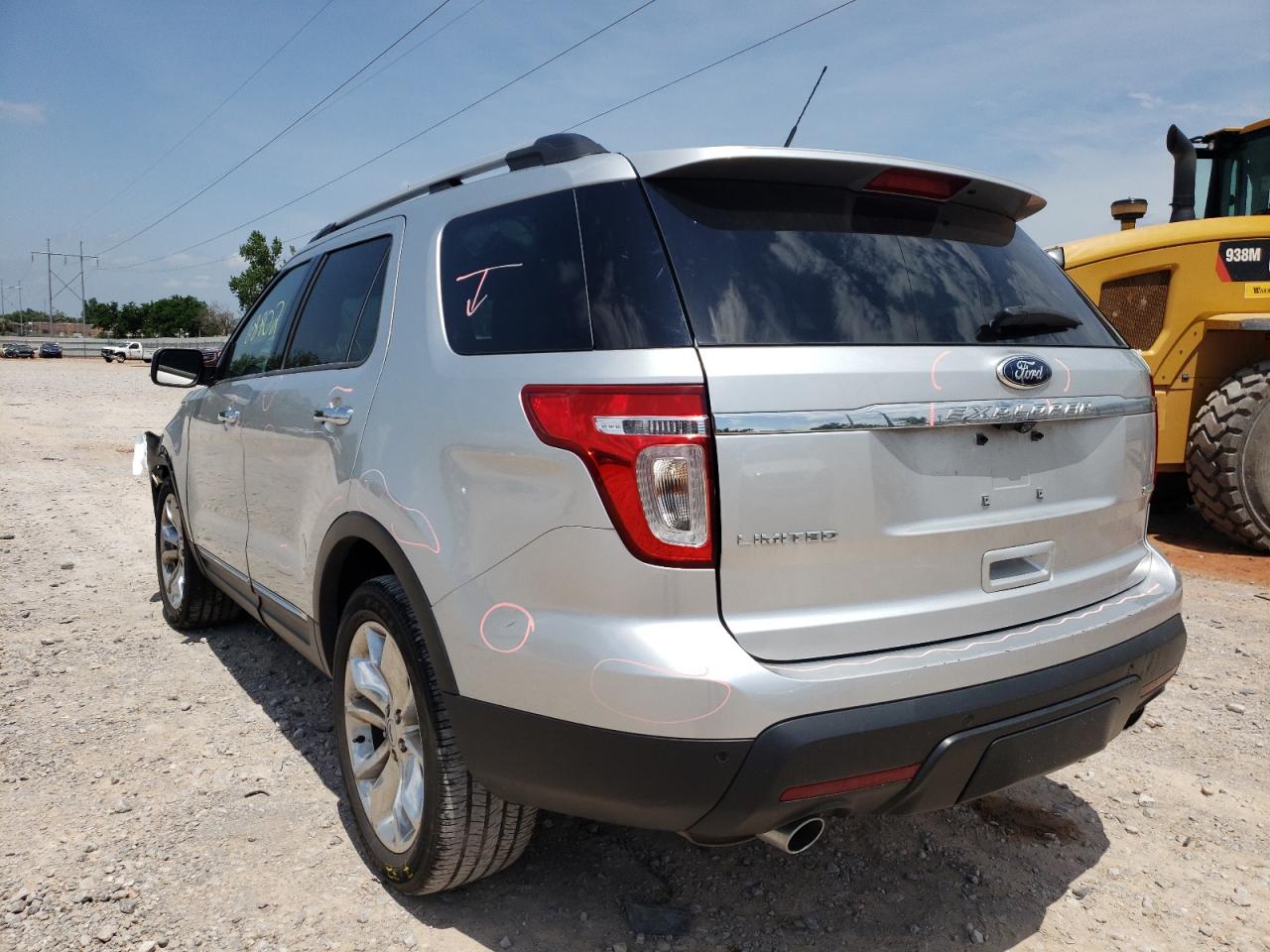 Photo 3 from auction – 2013 FORD EXPLORER L with VIN 1FM5K8F8XDGA54202