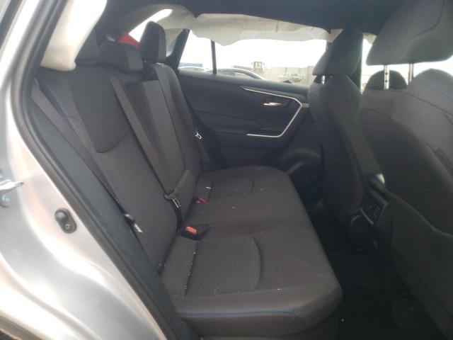 Photo 6 from auction – 2022 TOYOTA RAV4 SE with VIN JTM16RFV7ND049075