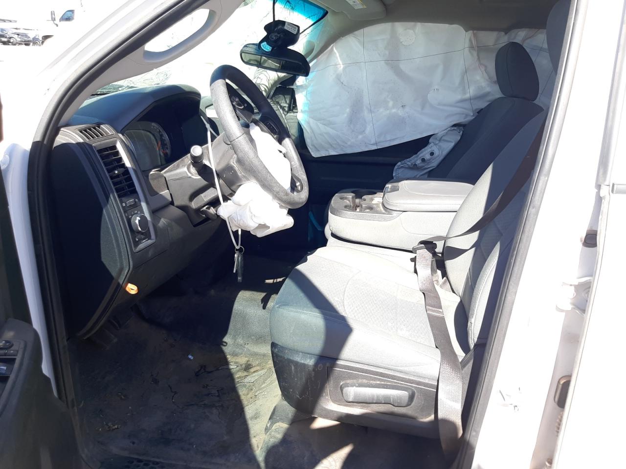 Photo 5 from auction – 2019 RAM 1500 CLASS with VIN 1C6RR6FG9KS712526