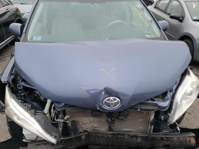 Photo 7 from auction – 2014 TOYOTA SIENNA XLE with VIN 5TDDK3DC4ES087973