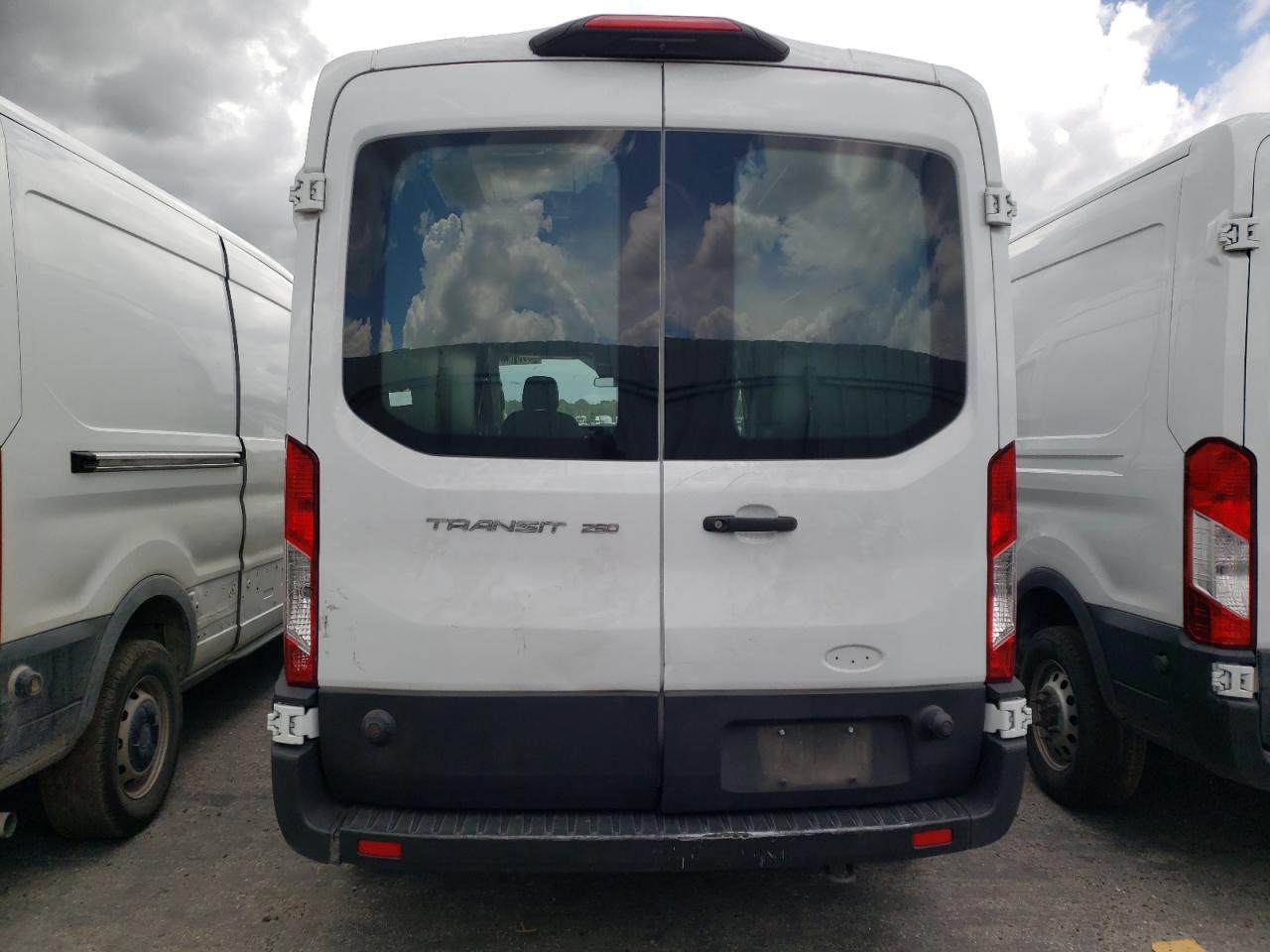 Photo 9 from auction – 2020 FORD TRANSIT T- with VIN 1FTBR1C85LKA51542
