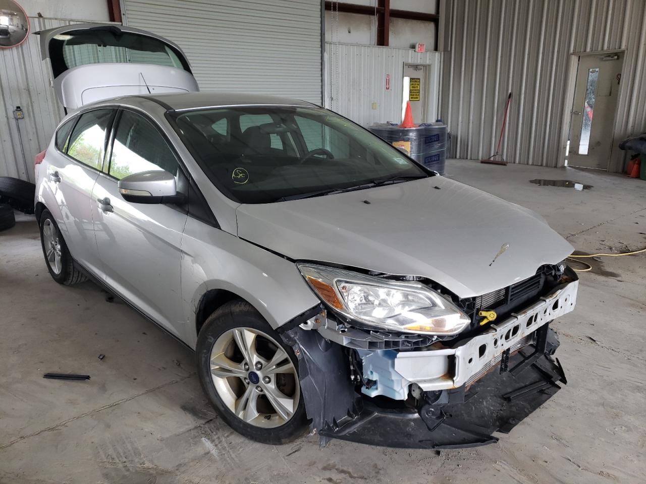 FORD FOCUS SE 2014 z numerem VIN 1FADP3K29EL395207 - Zdjęcie z aukcji