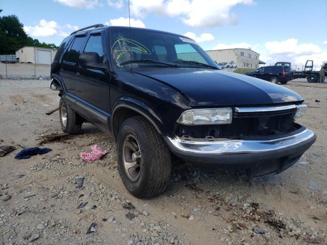 CHEVROLET BLAZER 1998 with VIN 1GNCS13W6W2184264 - Photo from auction
