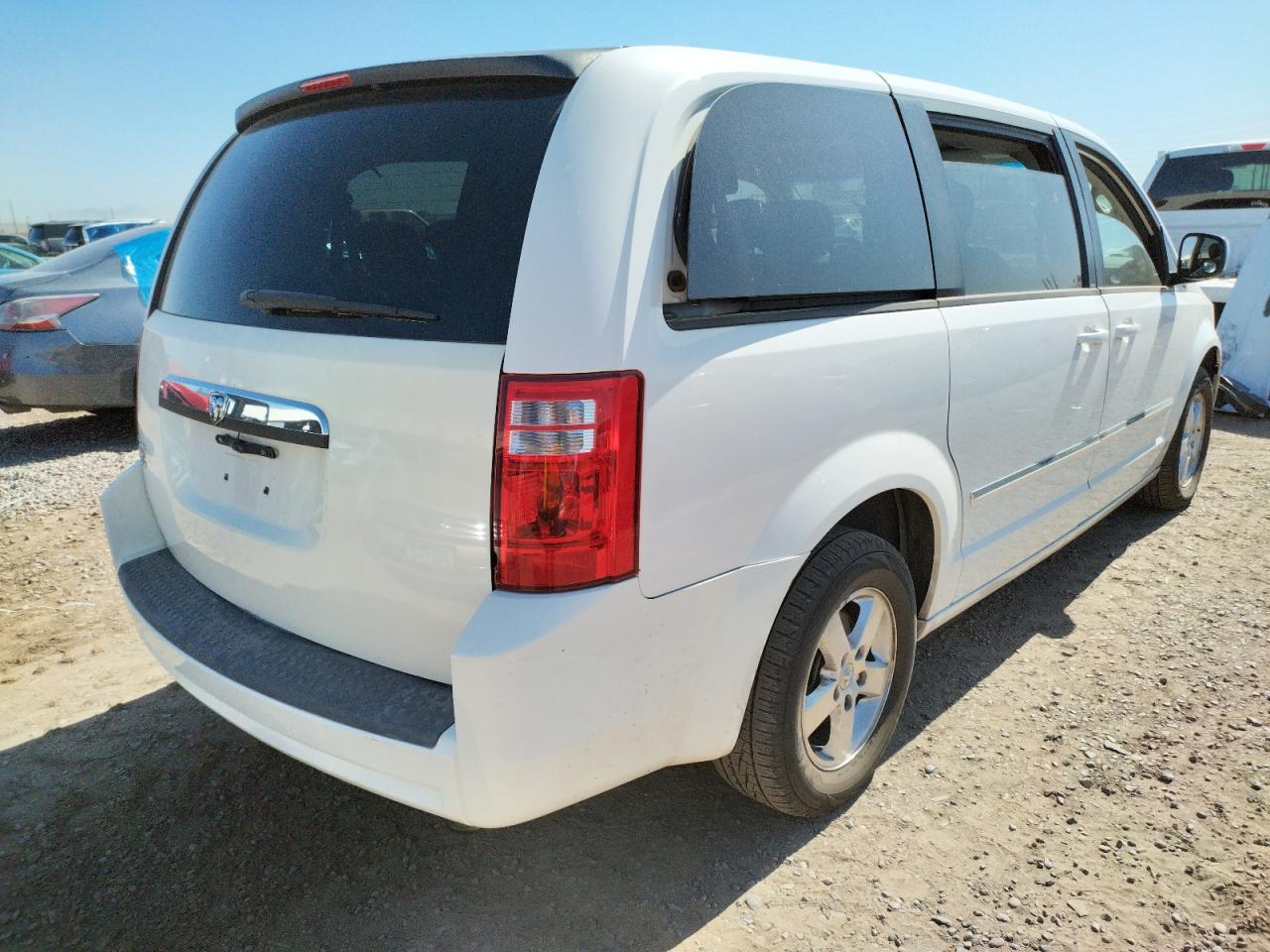 Photo 4 from auction – 2008 DODGE GRAND CARA with VIN 1D8HN54P78B166607