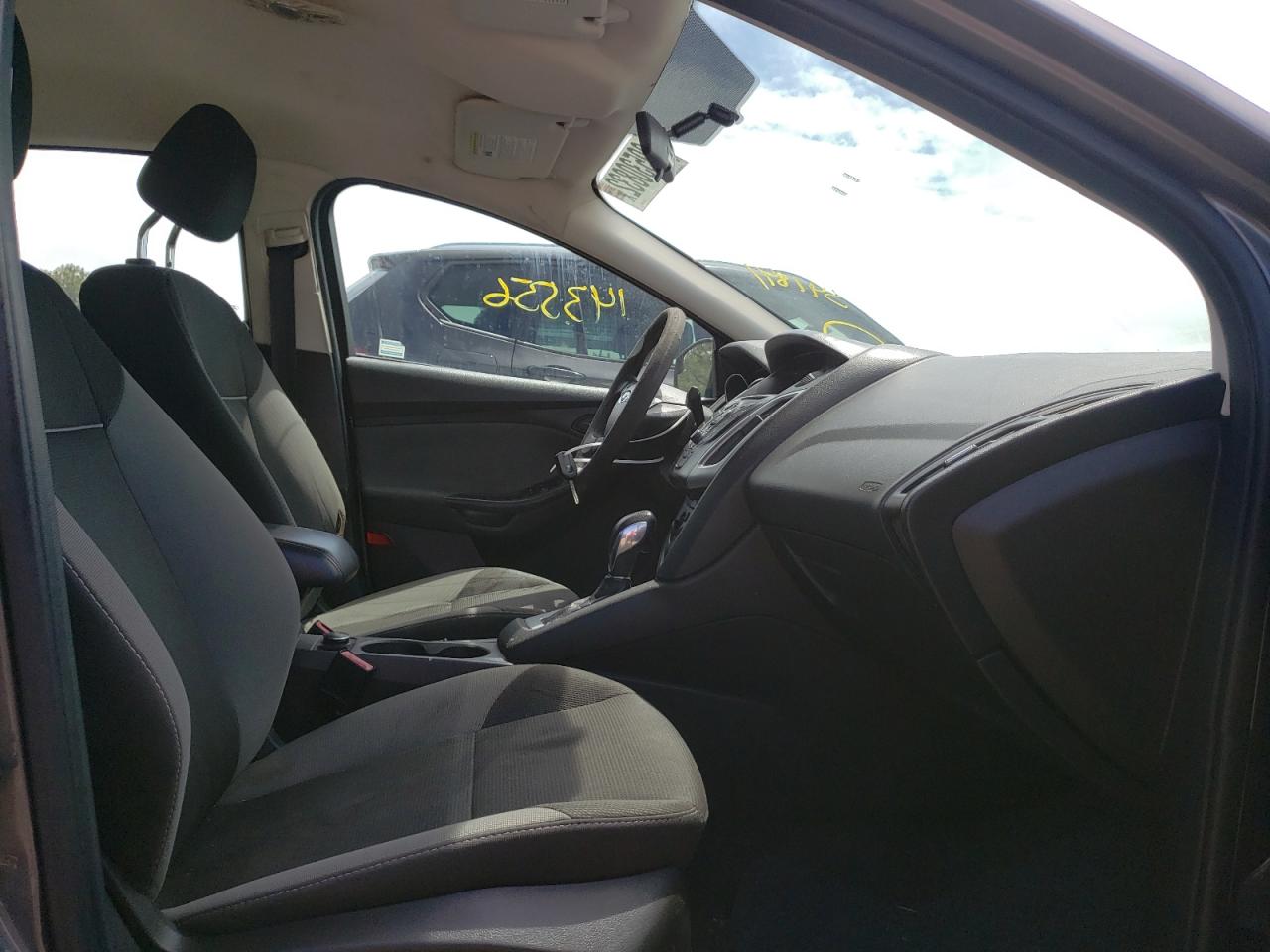 Photo 5 from auction – 2012 FORD FOCUS SE with VIN 1FAHP3F28CL341891