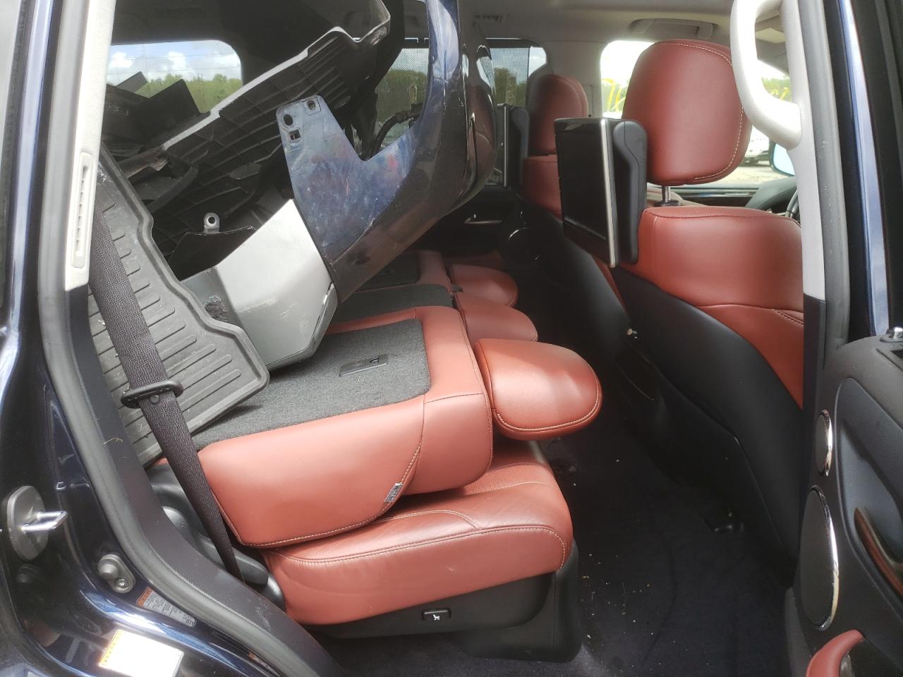 Photo 6 from auction – 2017 LEXUS LX 570 with VIN JTJHY7AX0H4220918
