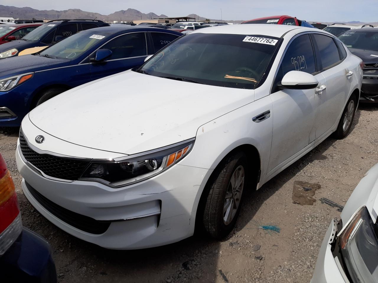 Photo 2 from auction – 2016 KIA OPTIMA LX with VIN 5XXGT4L35GG047049