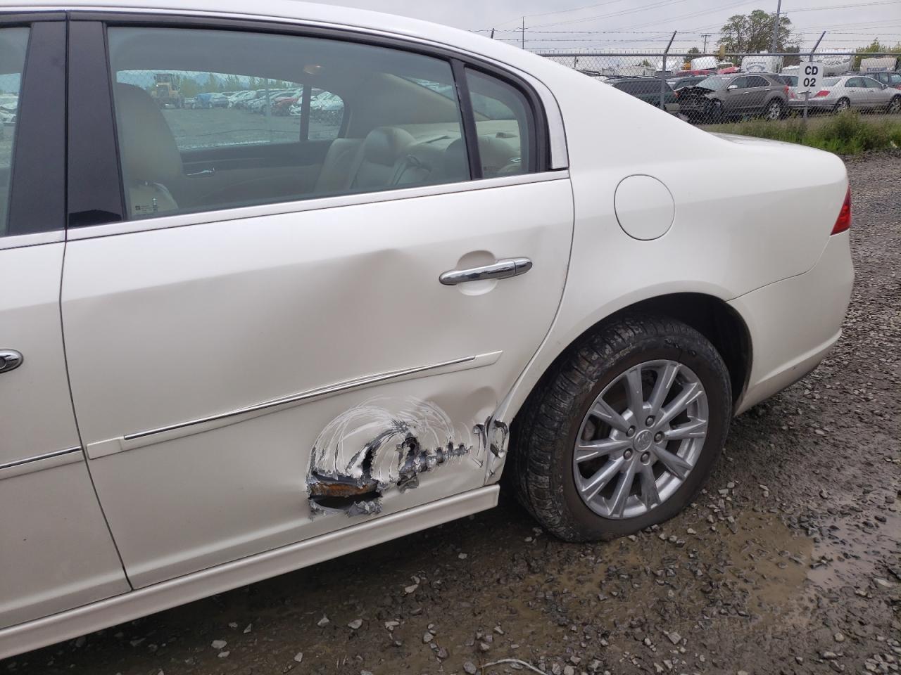 Photo 9 from auction – 2010 BUICK LUCERNE CX with VIN 1G4HJ5E1XAU131604