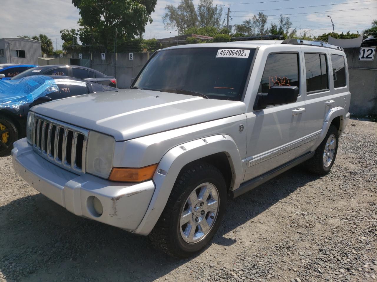 Photo 2 from auction – 2006 JEEP COMMANDER with VIN 1J8HG58206C288734
