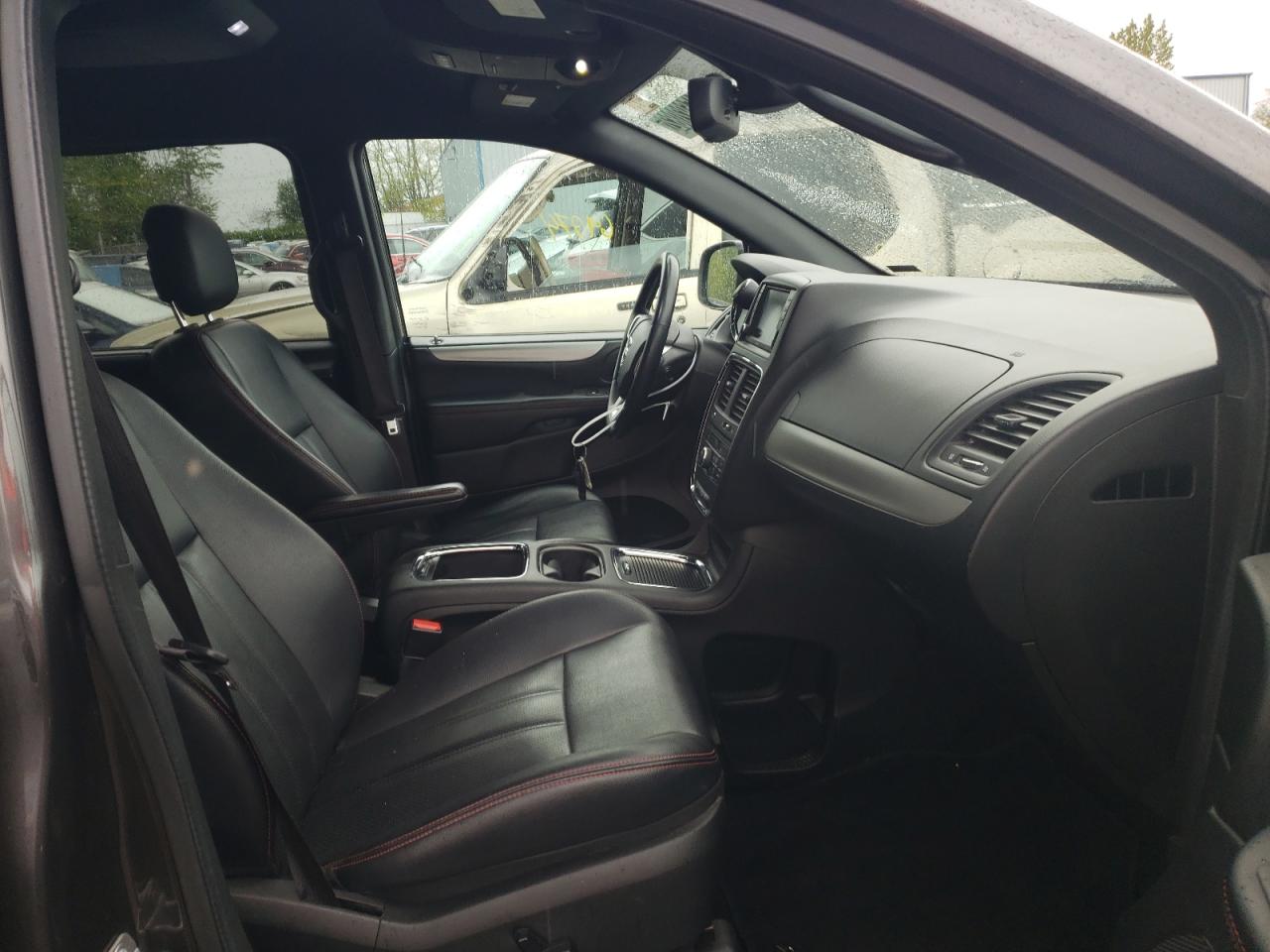 Photo 5 from auction – 2019 DODGE GRAND CARA with VIN 2C4RDGEG5KR640546