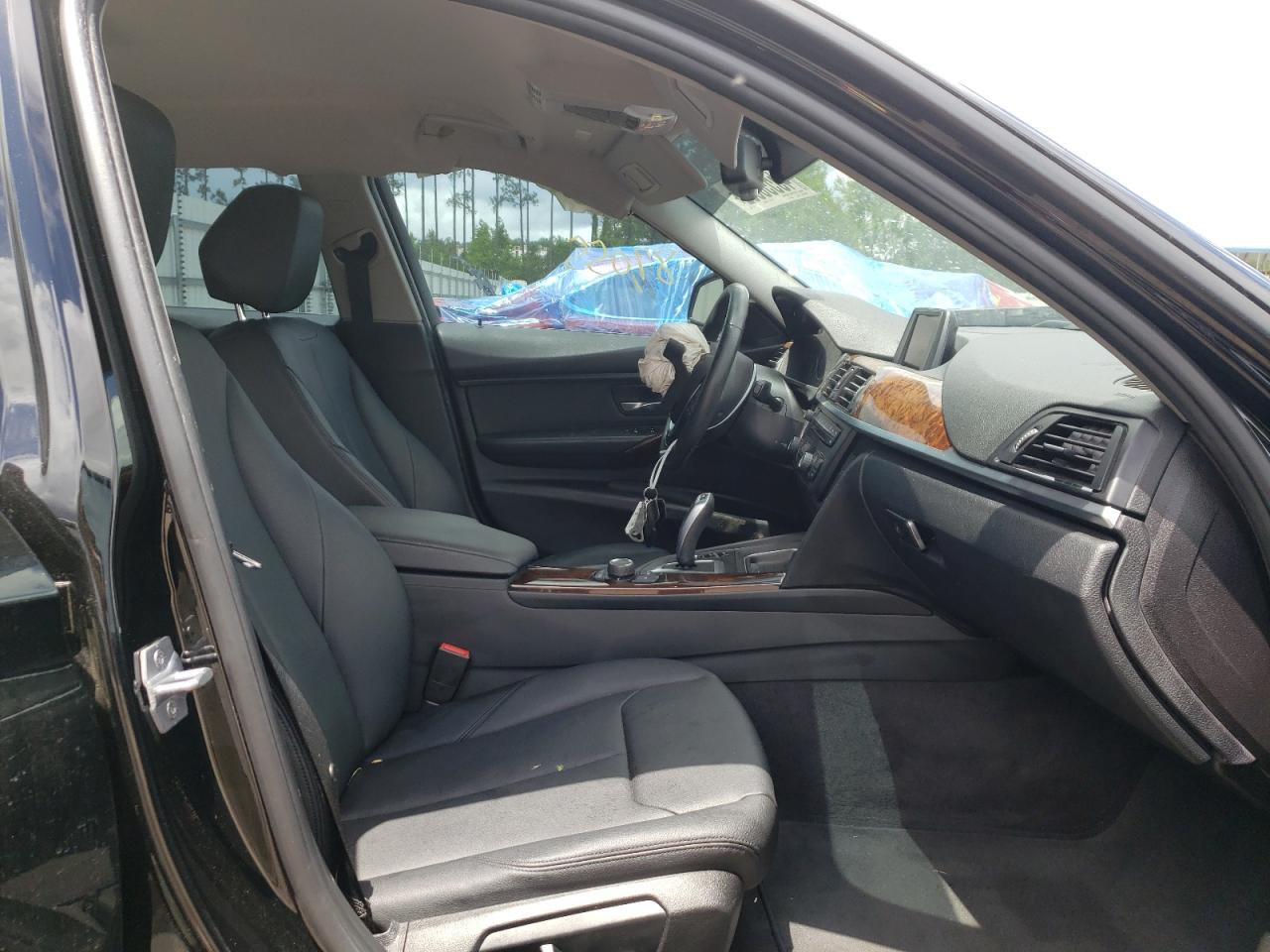 Photo 5 from auction – 2014 BMW 328 I with VIN WBA3A5G57ENP30827