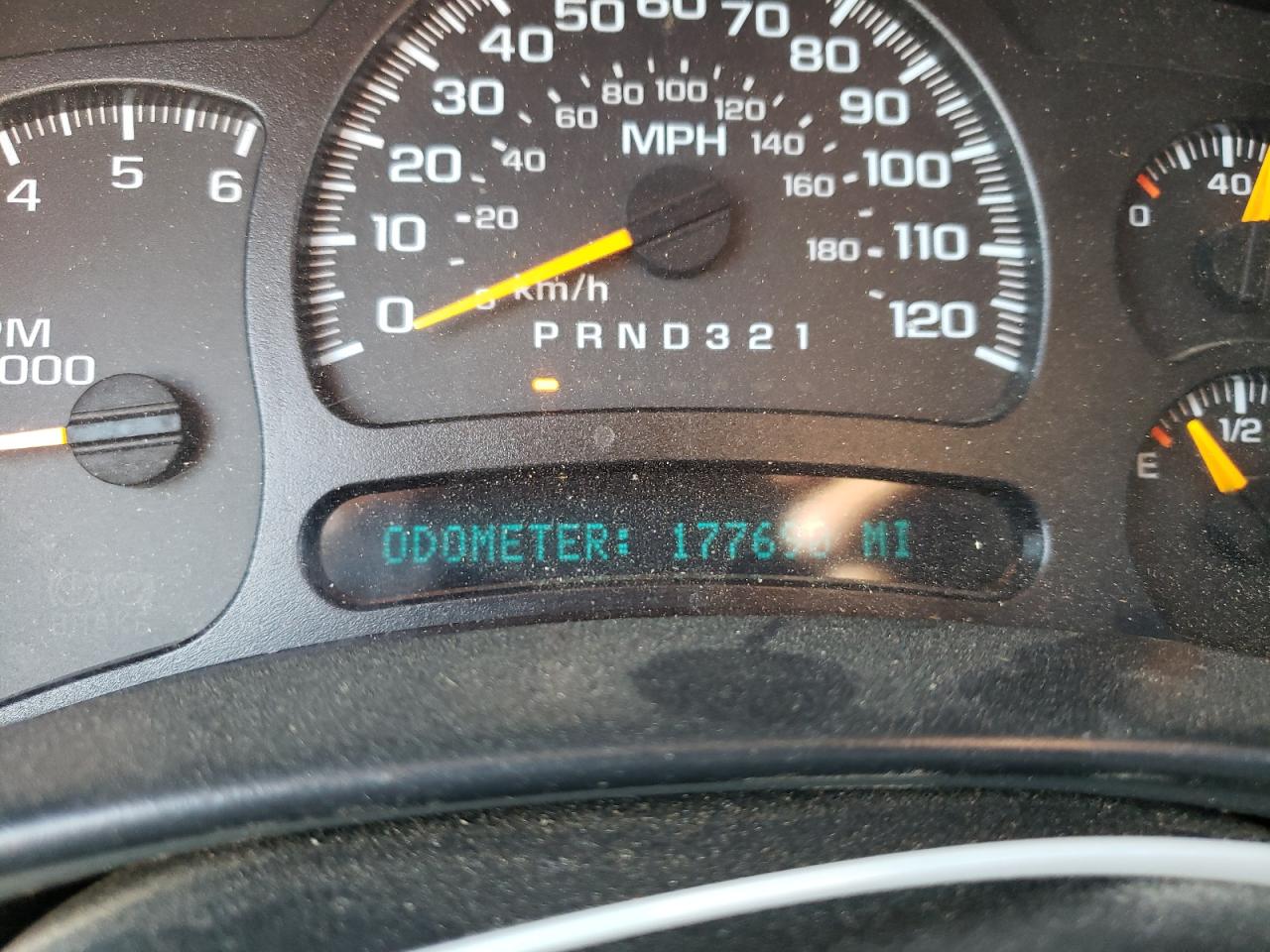 Photo 8 from auction – 2006 CHEVROLET SILVERADO with VIN 2GCEC13T261118086