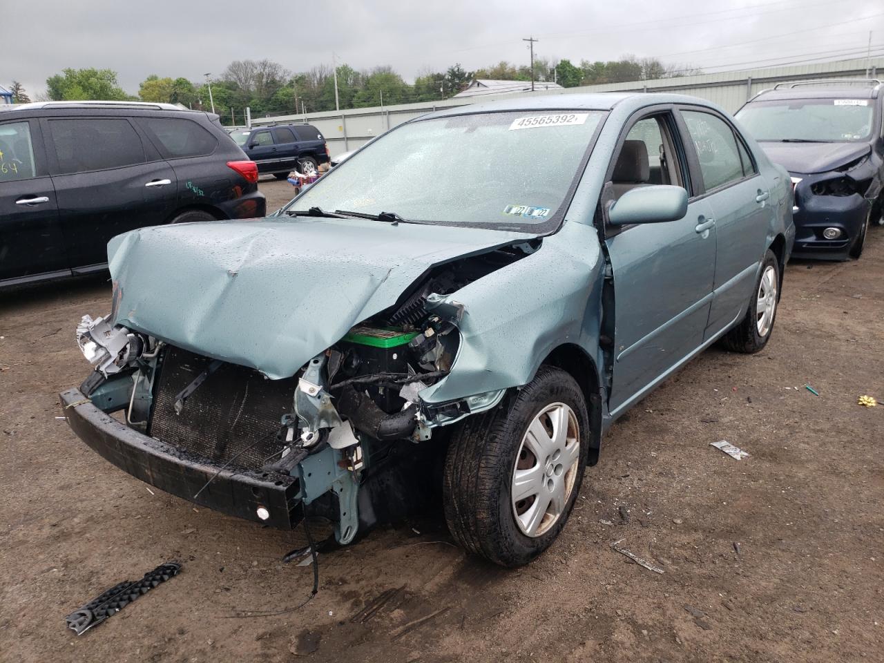 Фото 2 с аукциона – 2005 TOYOTA COROLLA CE с VIN 2T1BR32E05C444629