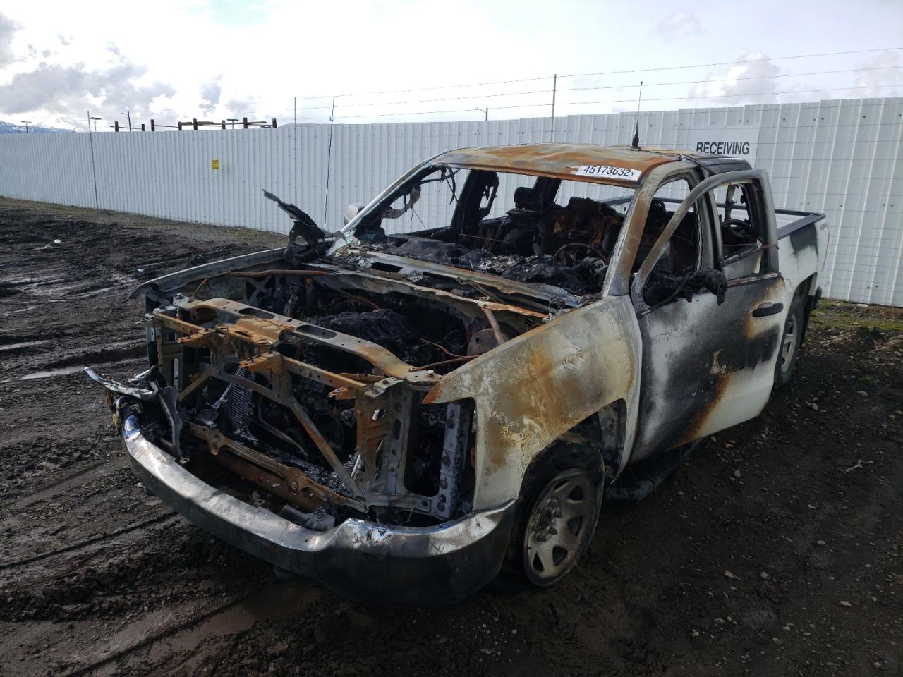 Photo 2 from auction – 2017 CHEVROLET SILVERADO with VIN 3GCUKNEC9HG204296