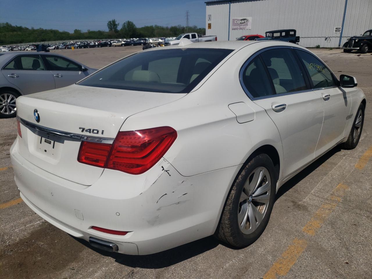 Photo 4 from auction – 2012 BMW 740 I with VIN WBAKA4C53CDS99143
