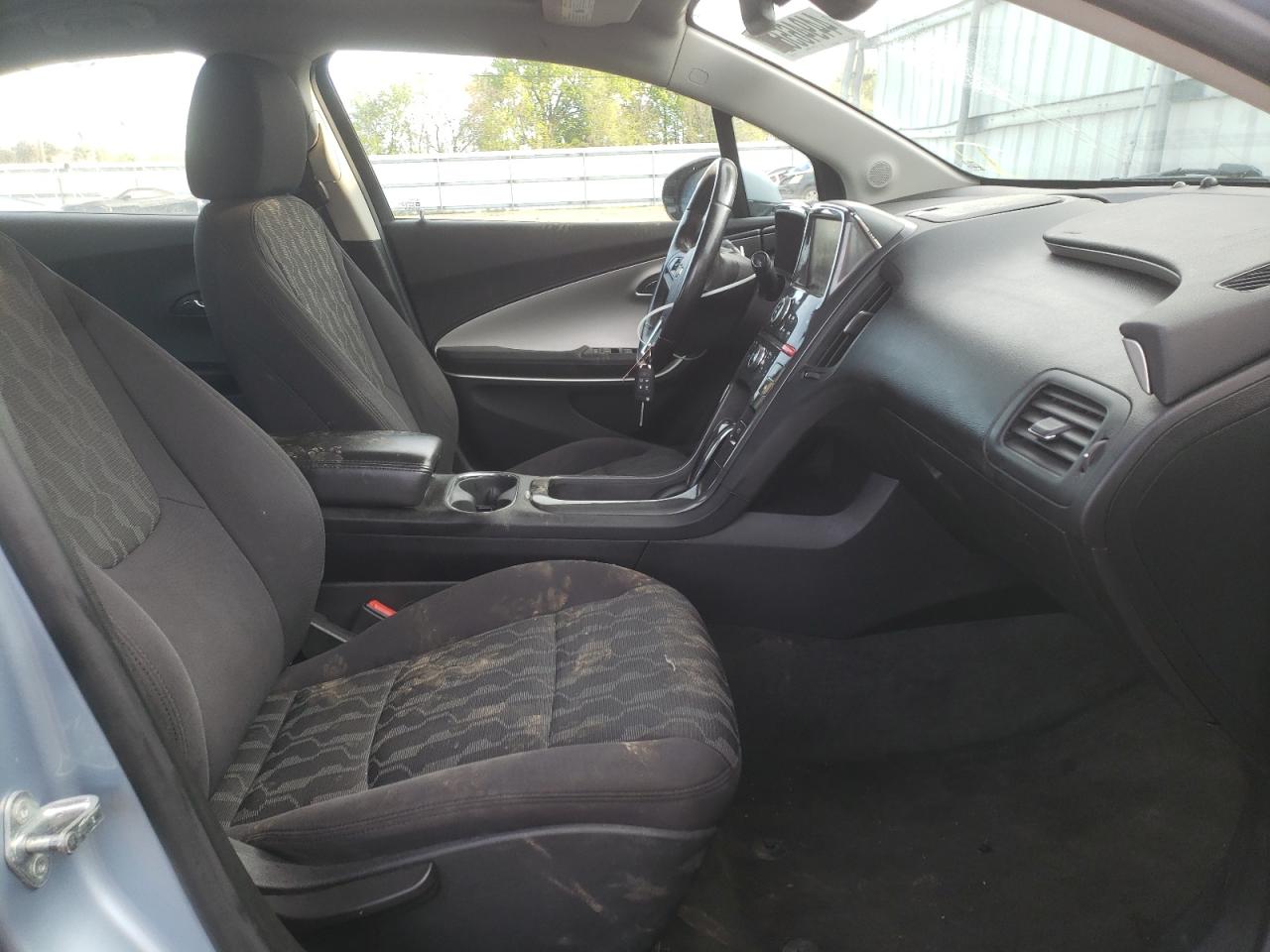 Photo 5 from auction – 2014 CHEVROLET VOLT with VIN 1G1RA6E43EU156738