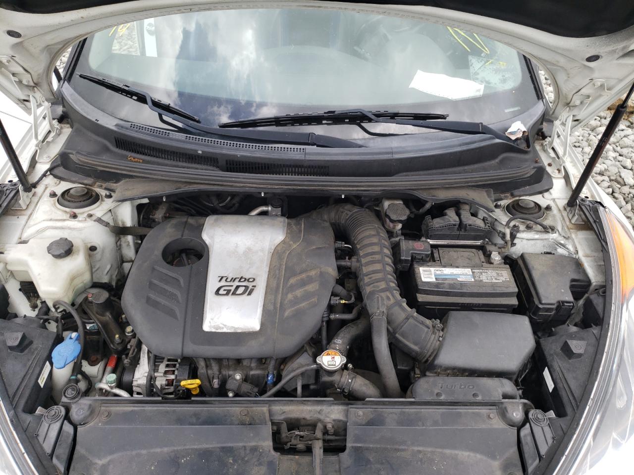 Photo 7 from auction – 2014 HYUNDAI VELOSTER T with VIN KMHTC6AE4EU182816