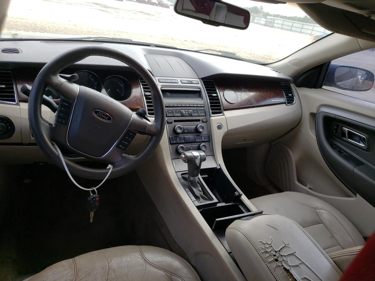 Photo 9 from auction – 2011 FORD TAURUS SEL with VIN 1FAHP2EW7BG178785
