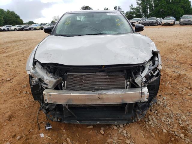 Photo 9 from auction – 2017 NISSAN MAXIMA 3.5 with VIN 1N4AA6AP5HC455426