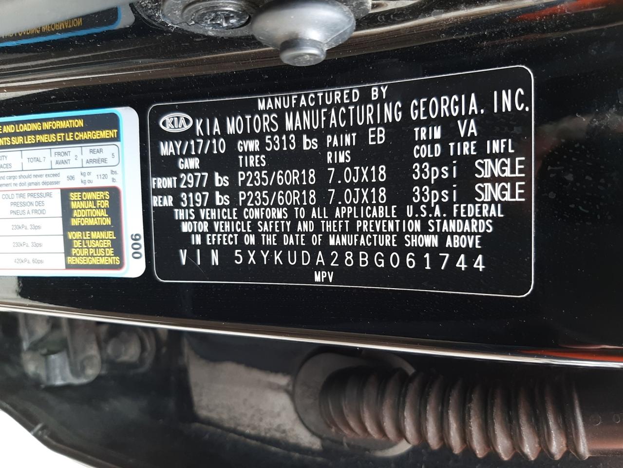 Photo 10 from auction – 2011 KIA SORENTO EX with VIN 5XYKUDA28BG061744