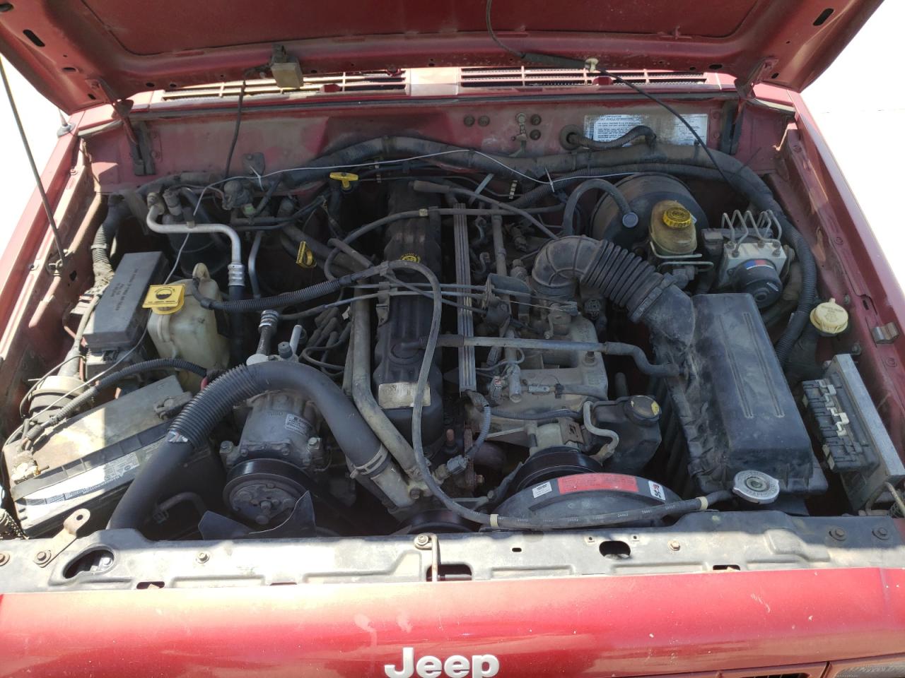 Photo 7 from auction – 1998 JEEP CHEROKEE L with VIN 1J4FT78S3WL188241